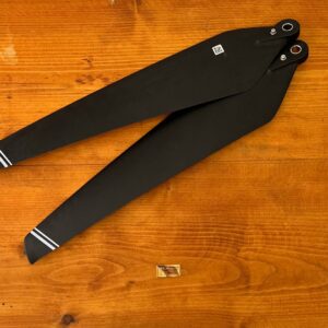 V40 47 inch CW propellers